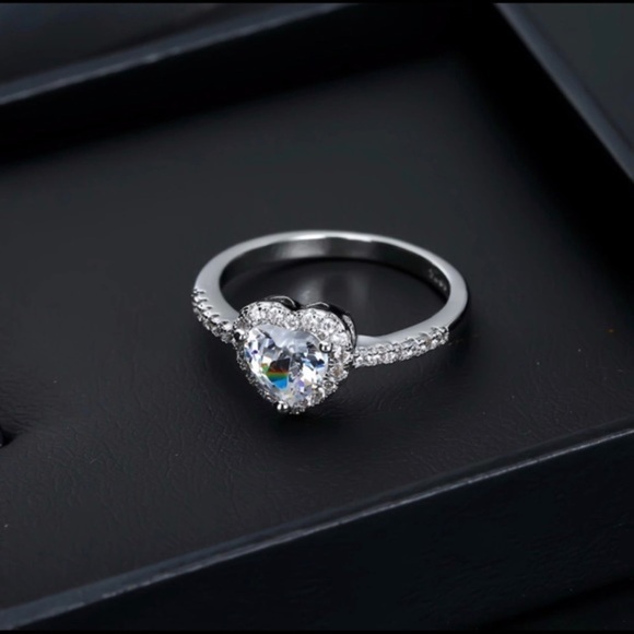 Silver Rhinestone Heart Promise Ring - Picture 2 of 3